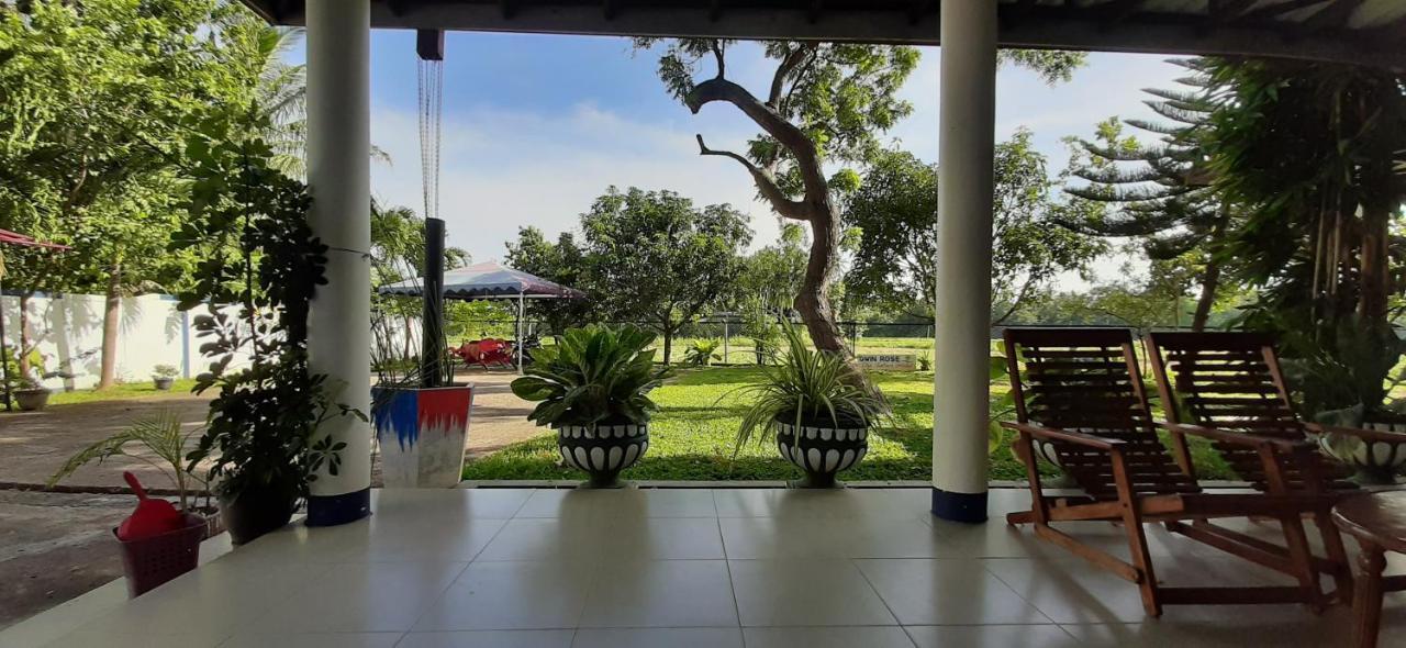 Owin Rose Yala Safari Hotel Tissamaharama Exterior photo